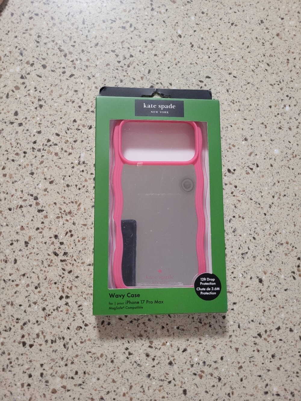 Kate Spade New York iPhone 17 Pro Max Magsafe Wavy Mirrored Pink Phone Case